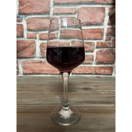 STAKLENE ČAŠE ZA VINO LAV 6/1